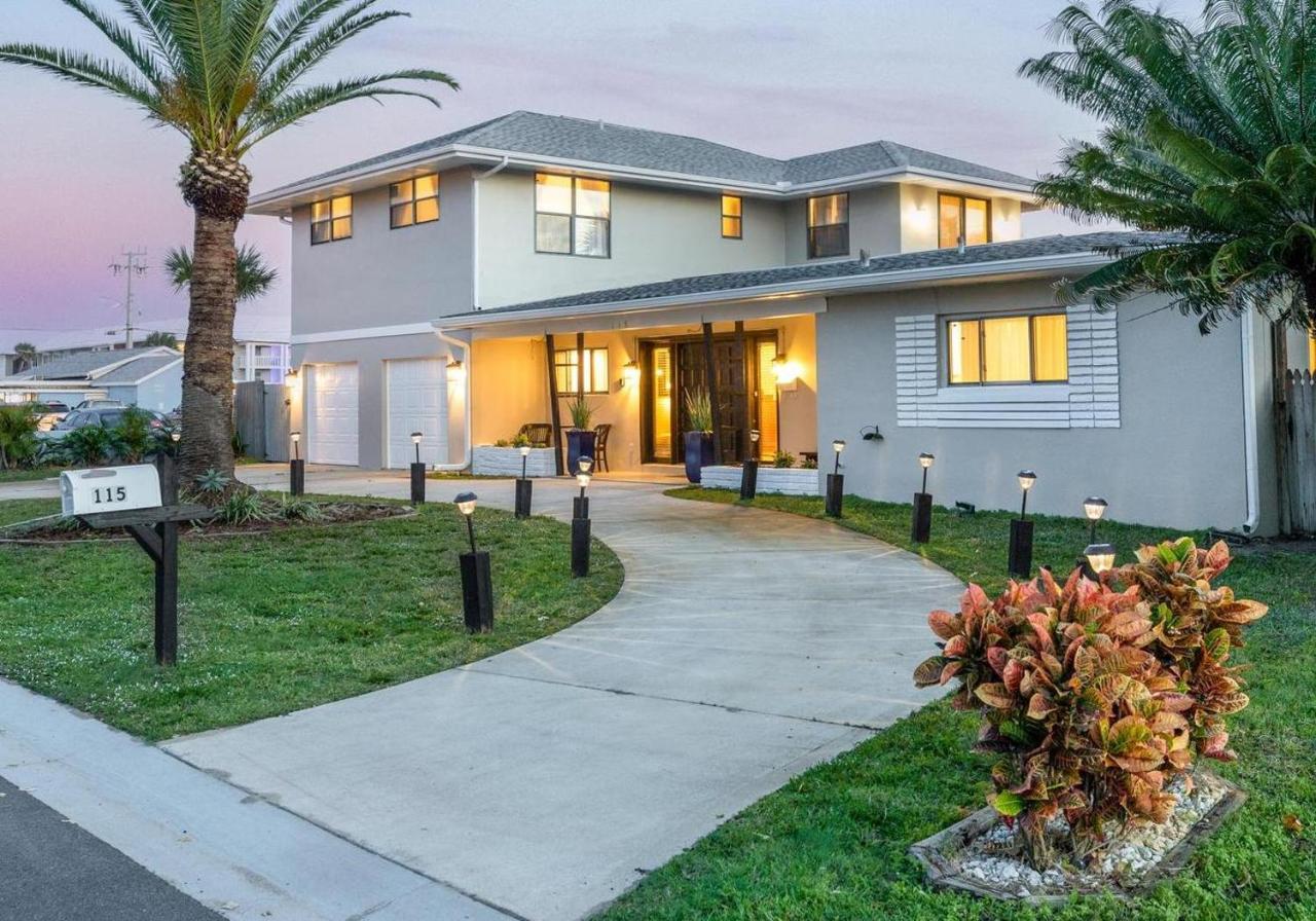 Perfect Beach Getaway For 6-10 Satellite Beach Exterior photo
